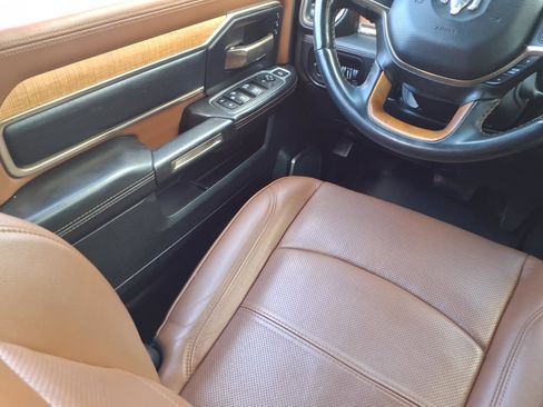 Used 2022 RAM 3500 Limited image 33