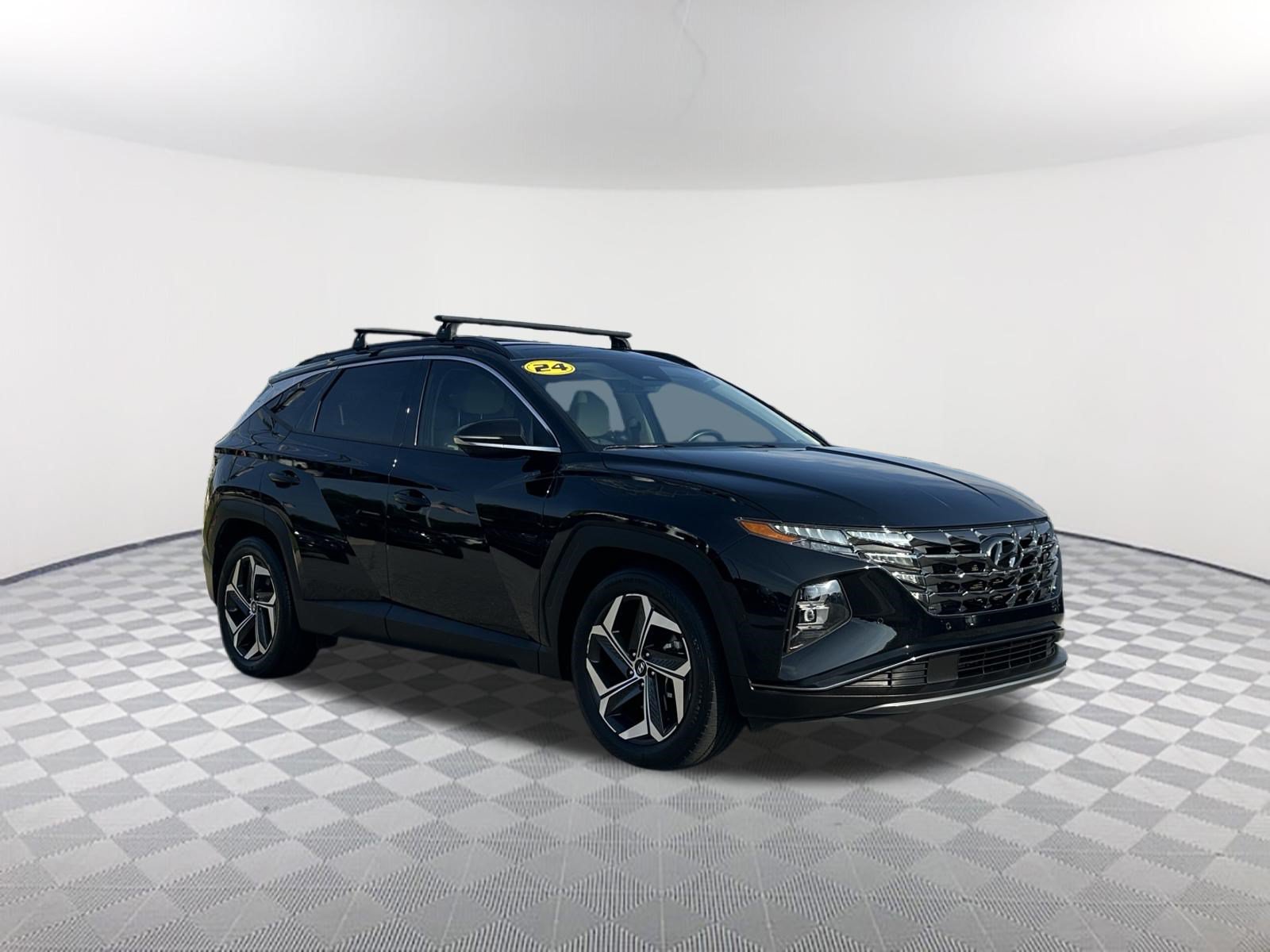 Used 2024 Hyundai Tucson Limited FWD image 3