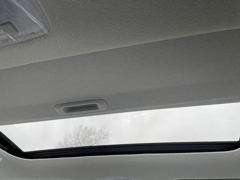 New 2026 Hyundai Elantra Limited image 13