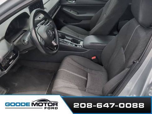 Used 2024 Honda Accord Sport image 6