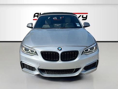 Used 2015 BMW M235i Convertible RWD image 2