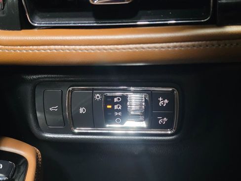Used 2020 Lincoln Aviator Reserve w/ Equipment Group 202A AWD/4WD image 43