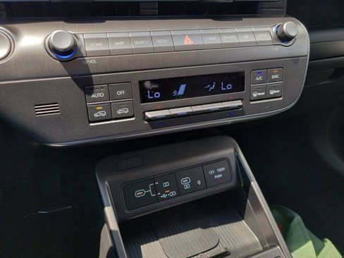 New 2026 Hyundai Kona Limited FWD image 16