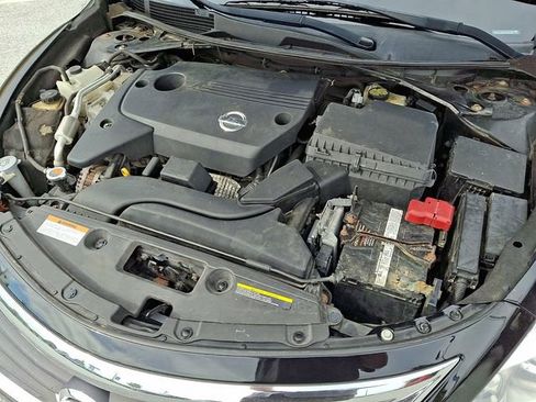 Used 2015 Nissan Altima 2.5 SV FWD image 36