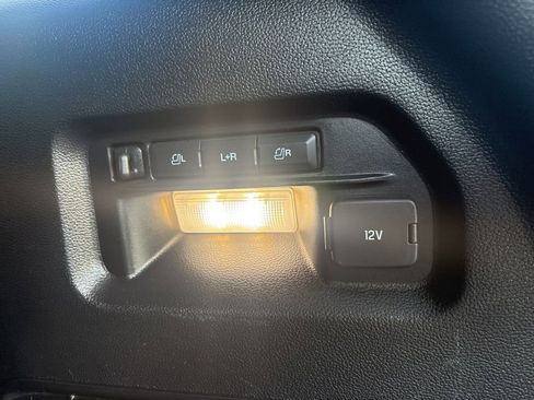 Used 2020 Ford Explorer ST w/ ST Street Pack image 19