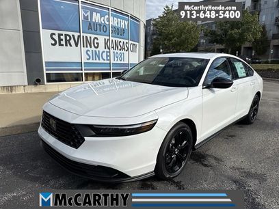 New 2025 Honda Accord SE