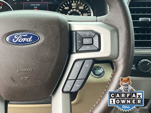 Used 2018 Ford F150 Lariat w/ Equipment Group 502A Luxury image 31