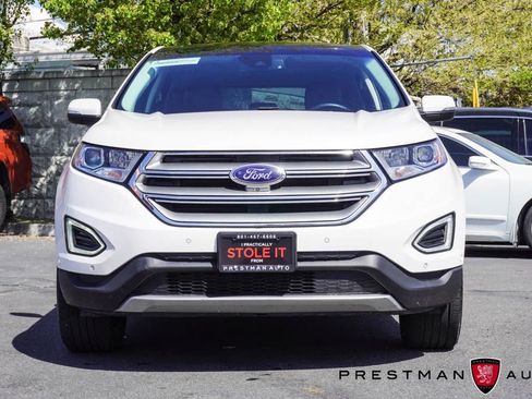 Used 2018 Ford Edge Titanium w/ Equipment Group 302A AWD/4WD image 18