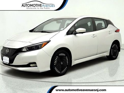 Used 2023 Nissan Leaf SV Plus FWD image 1