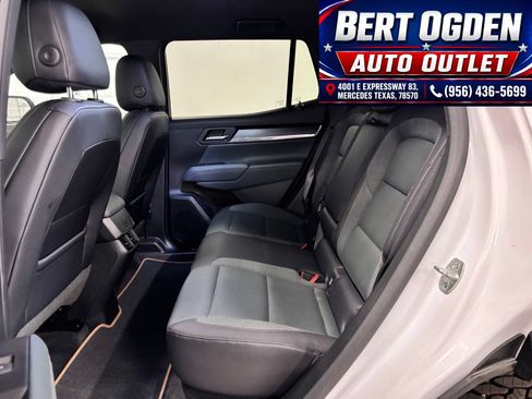 Used 2026 GMC Terrain AT4 AWD/4WD image 20