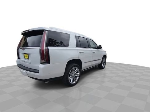 Used 2017 Cadillac Escalade Premium Luxury w/ LPO, Radiant Package image 8
