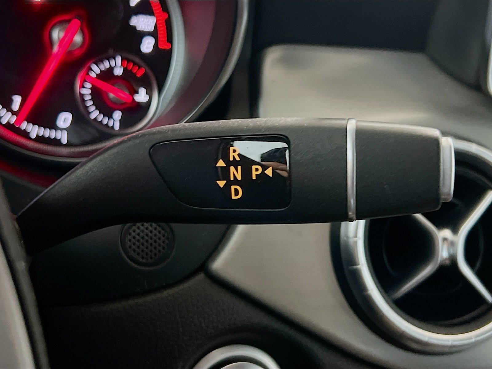 Used 2019 Mercedes-Benz CLA 250 image 12