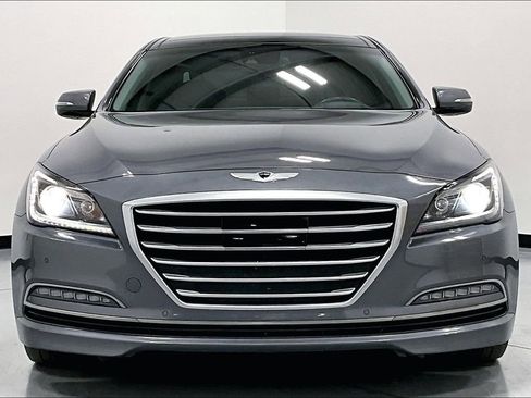Used 2015 Hyundai Genesis 5.0 w/ Option Group 05 image 5