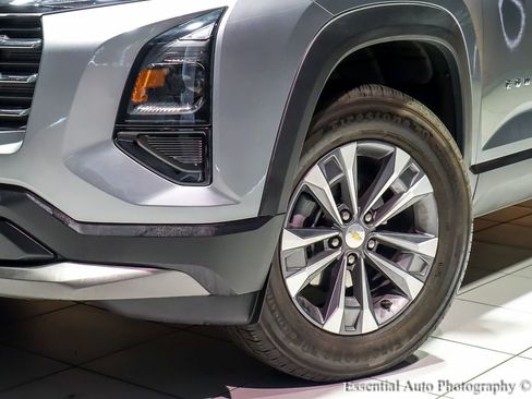 New 2026 Chevrolet Equinox LT image 4