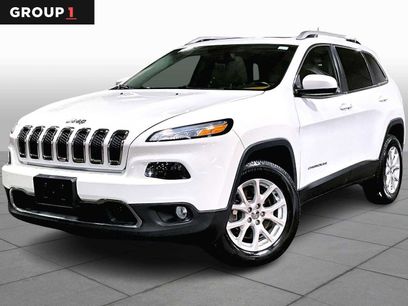 Used 2016 Jeep Cherokee Latitude w/ Comfort/Convenience Group