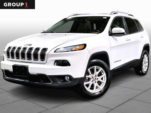 Used 2016 Jeep Cherokee Latitude w/ Comfort/Convenience Group image 1