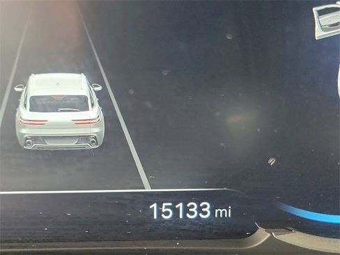 Used 2023 Genesis GV70 2.5T w/ Cargo Package image 28