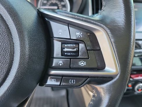 Used 2020 Subaru Forester Premium image 32