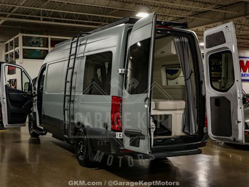 Used 2020 Mercedes-Benz Sprinter 2500 image 68