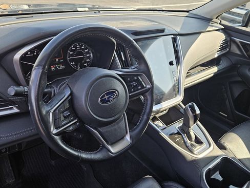 Used 2022 Subaru Outback Limited image 10
