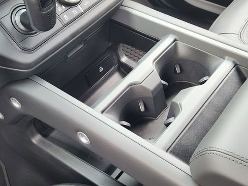 New 2026 Land Rover Defender 110 S AWD/4WD image 15