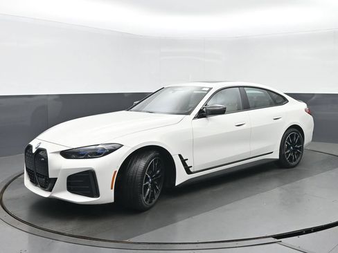 Used 2023 BMW i4 M50 w/ M Carbon Exterior Package AWD/4WD image 7