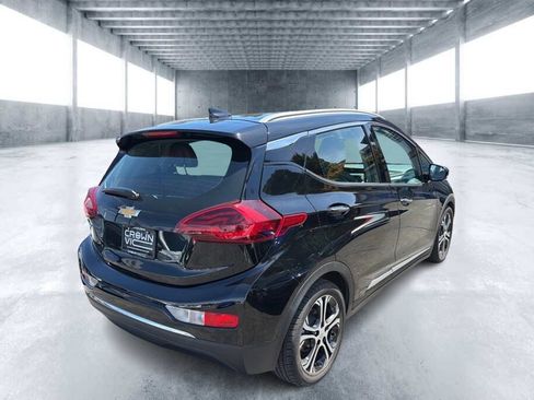 Used 2020 Chevrolet Bolt Premier w/ Infotainment Package FWD image 3