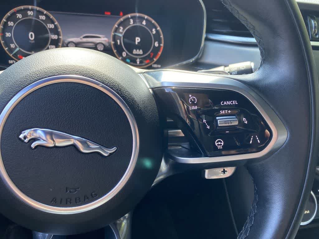 Used 2025 Jaguar F-PACE R-Dynamic S AWD/4WD image 21