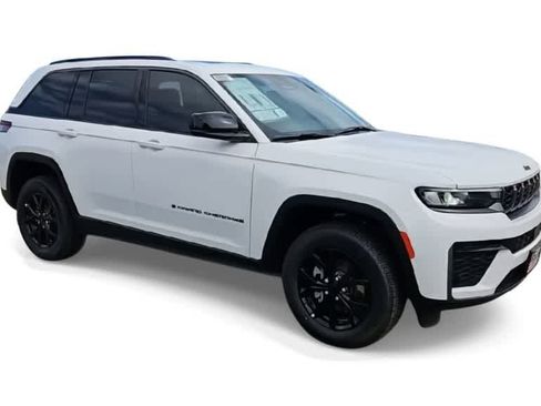 New 2026 Jeep Grand Cherokee Altitude AWD/4WD image 2
