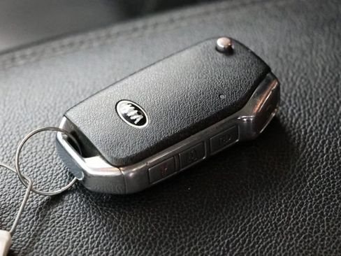 Used 2022 Kia Sportage LX AWD/4WD image 36