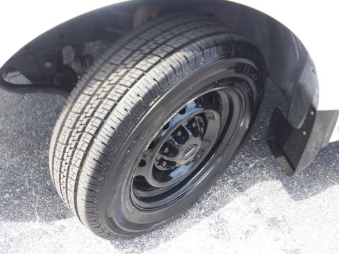 Used 2020 Nissan NV 2500 S RWD image 18