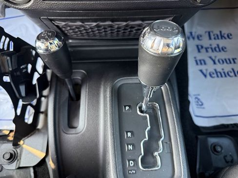 Used 2016 Jeep Wrangler Unlimited Sport AWD/4WD image 19