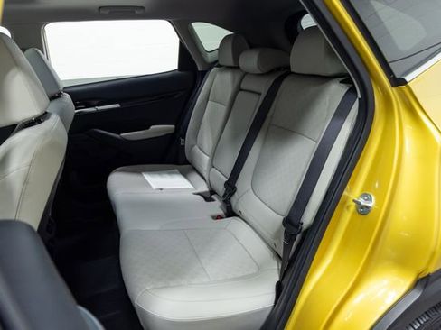 Used 2023 Kia Seltos SX w/ SX Sunroof Package image 24