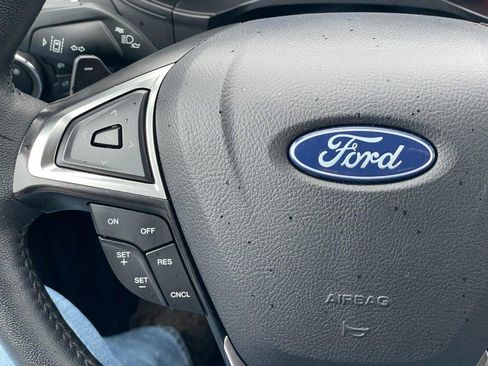 Used 2024 Ford Edge SEL w/ Convenience Package image 27