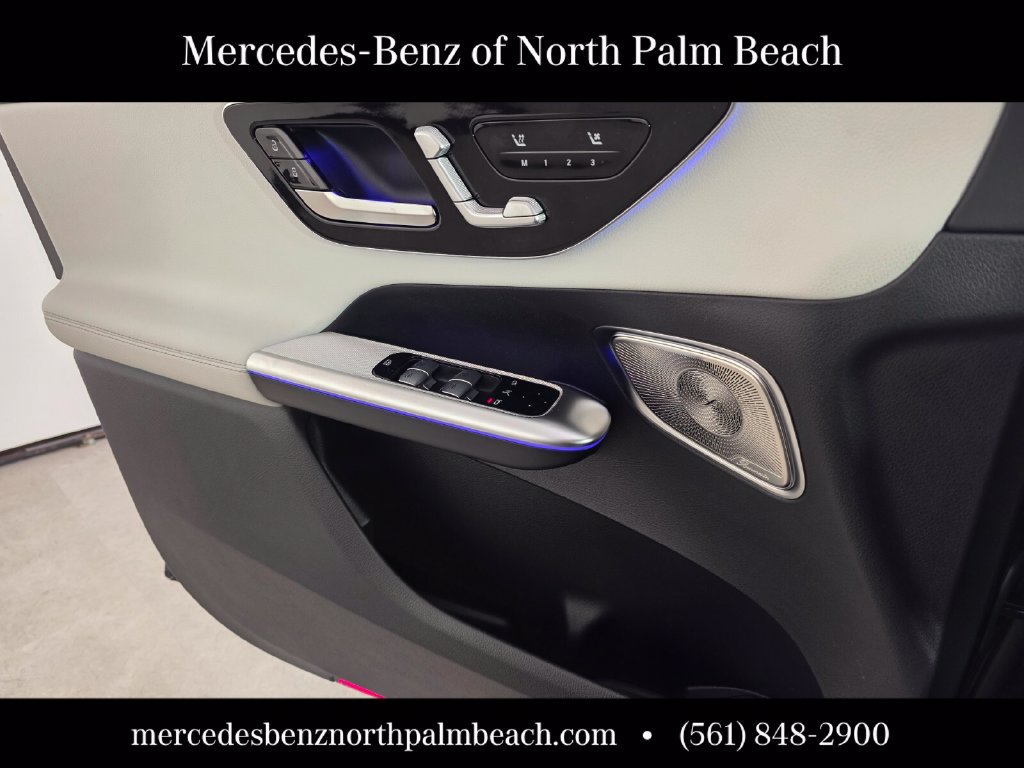 New 2026 Mercedes-Benz GLC 300 image 18