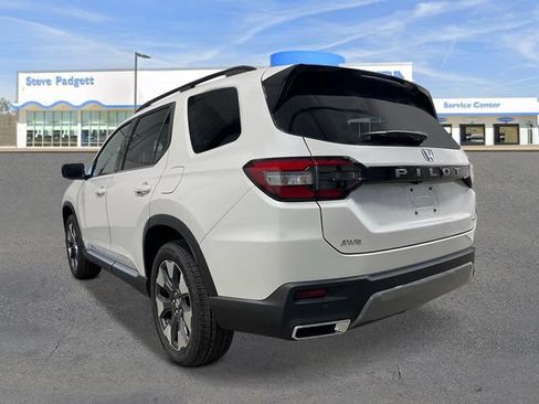 New 2026 Honda Pilot Elite image 4
