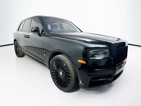 Used 2019 Rolls-Royce Cullinan AWD/4WD image 1