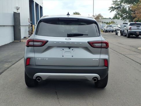 Certified 2024 Ford Escape Active image 5