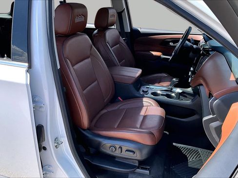 Used 2019 Chevrolet Traverse High Country AWD/4WD image 8
