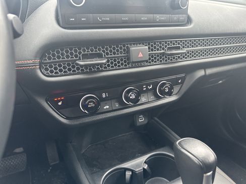 Certified 2023 Honda HR-V Sport image 28