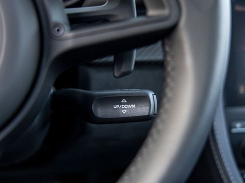 Used 2025 Porsche 718 Cayman GT4 RS image 41