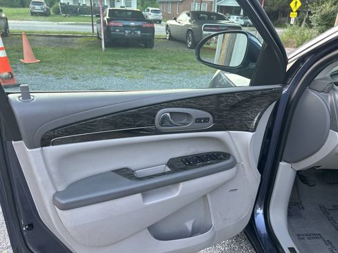 Used 2014 Buick Enclave Leather FWD image 14