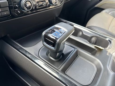 Used 2023 Chevrolet Silverado 1500 ZR2 w/ Technology Package image 21