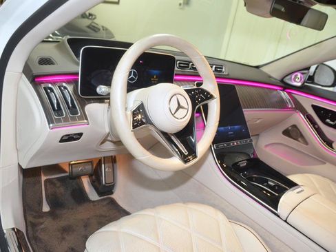 Used 2022 Mercedes-Benz Maybach S 580 4MATIC image 19