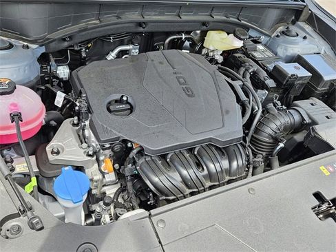 New 2025 Kia Sorento S w/ Panoramic Sunroof Package image 16