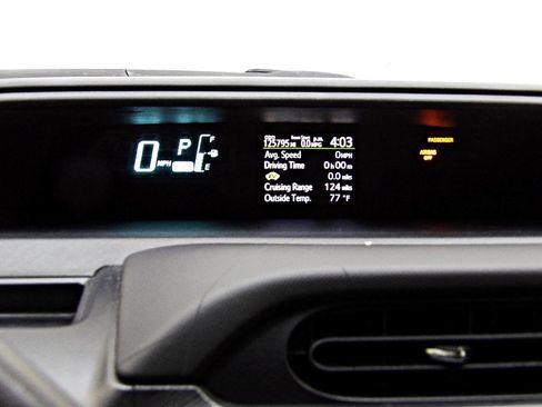 Used 2014 Toyota Prius C Two image 15