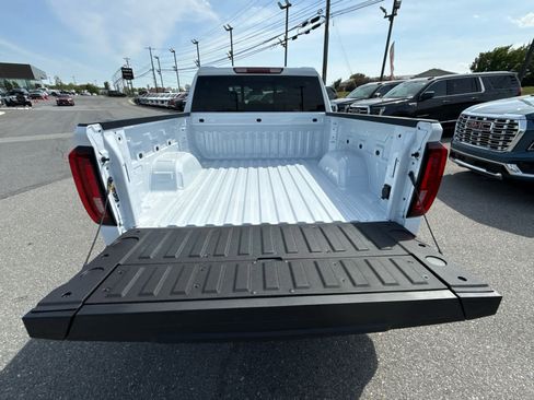 Used 2026 GMC Sierra 1500 SLT w/ SLT Premium Package AWD/4WD image 24