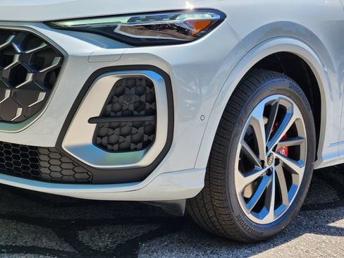 New 2026 Audi SQ5 Premium AWD/4WD image 7