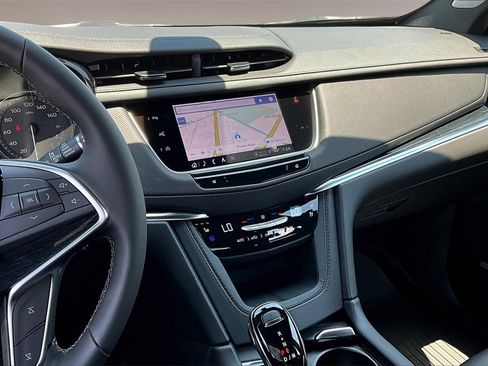New 2025 Cadillac XT5 Premium Luxury w/ Technology Package image 7