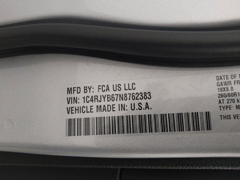 Used 2022 Jeep Grand Cherokee Limited 4xe w/ Luxury Tech Group II image 33